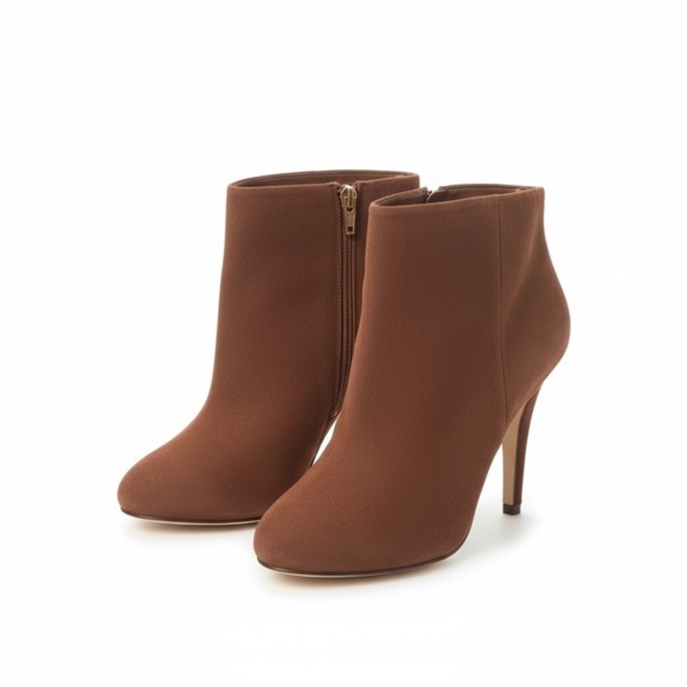 Size 10 Boston proper suede ankle boot, stiletto heel platform front base